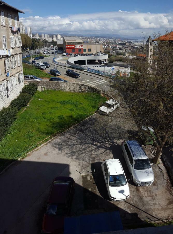 Apartment Sandi Rijeka Zewnętrze zdjęcie